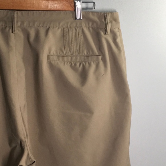 Adidas shorts men’s size 40 tan 100% polyester flat front thin fabric - Picture 12 of 14
